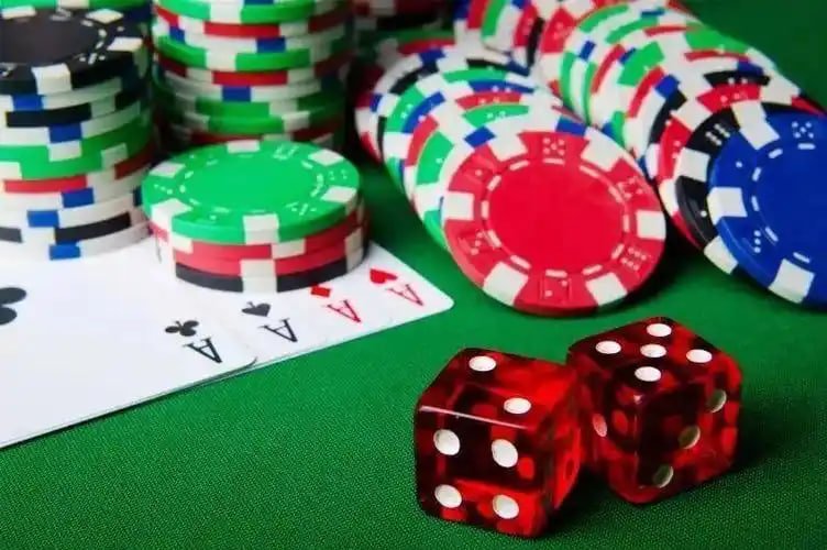 Tampilan beranda rupiah138 bernuansa biru